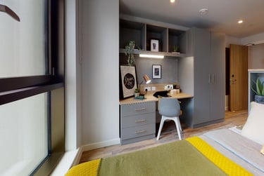 iQ Altus House Student Halls, Tower House Street, City Centre, Leeds, LS2 8GH - Image 2